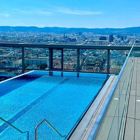 Panorama Sky Apartment I Rooftop Pool I Metro Station Wiedeń Zewnętrze zdjęcie