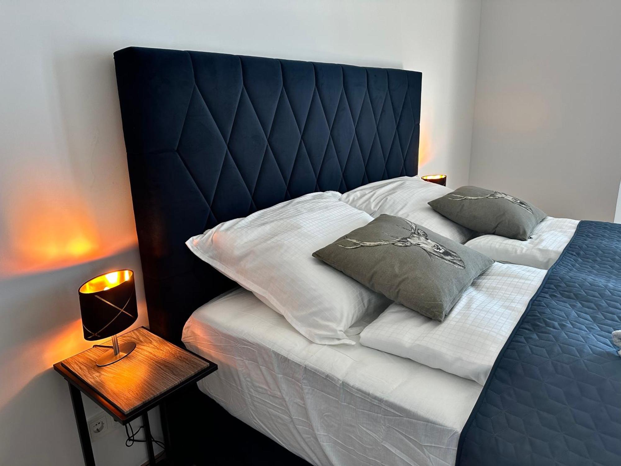 Panorama Sky Apartment I Rooftop Pool I Metro Station Wiedeń Zewnętrze zdjęcie