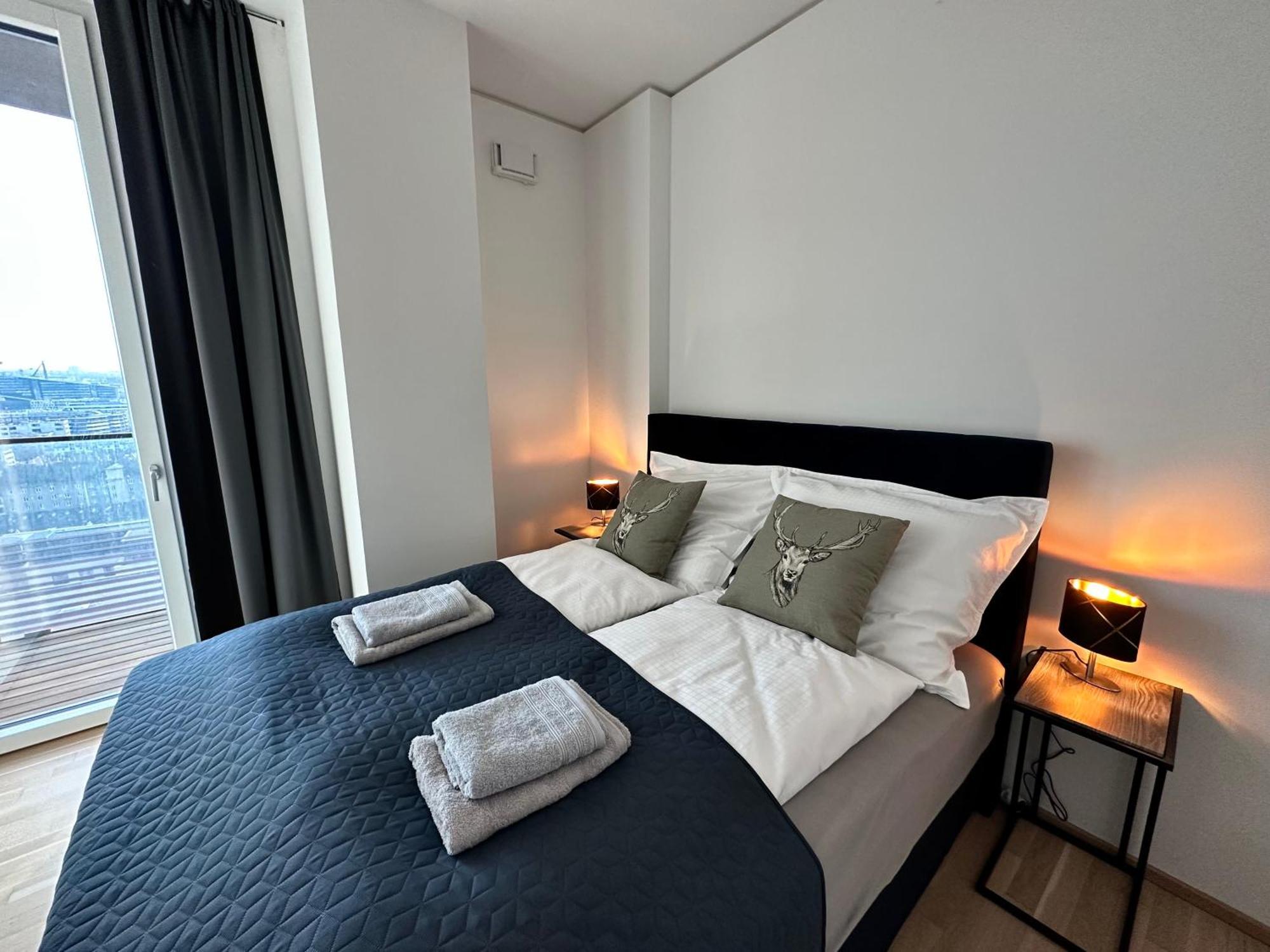 Panorama Sky Apartment I Rooftop Pool I Metro Station Wiedeń Zewnętrze zdjęcie