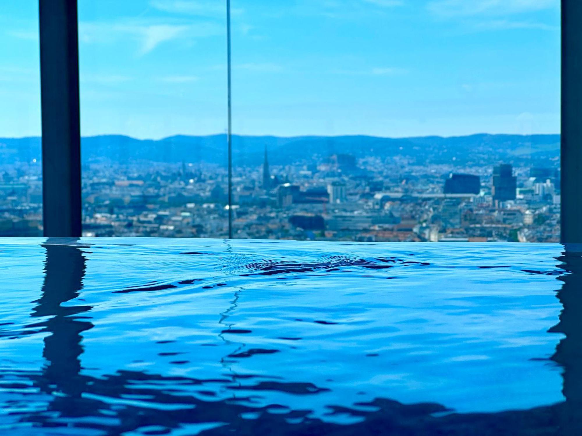 Panorama Sky Apartment I Rooftop Pool I Metro Station Wiedeń Zewnętrze zdjęcie